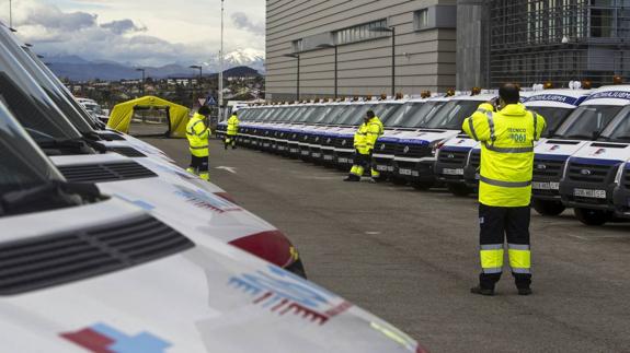 El servicio de ambulancias en Cantabria mueve a 800 pacientes de forma programada y diaria, más las urgencias.