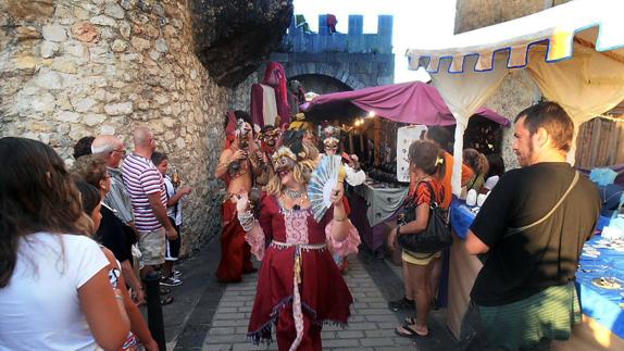 Pasacalles del Mercado Medieval, 2012.