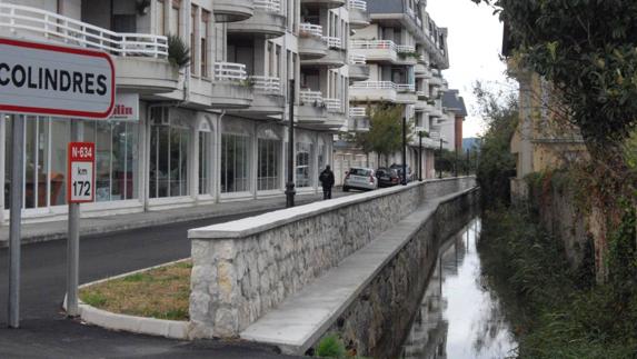 Vista del Regato Madre de Colindres.