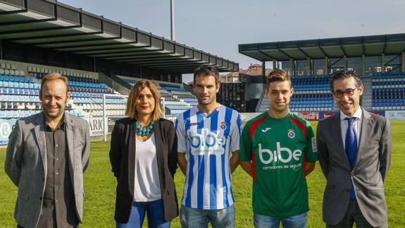 Tomás Bustamante, Ysvett Montes, Hugo, Jony y Antonio Herrero.