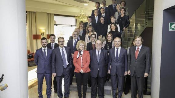 Participantes en el Foro para la Modernización de Cantabria.