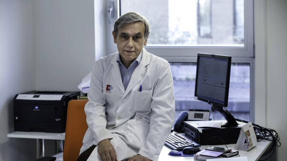 Miguel Ángel González-Gay ha recibido el Doctoralia Awards 2016 que le reconoce como el profesional más valorado de España.