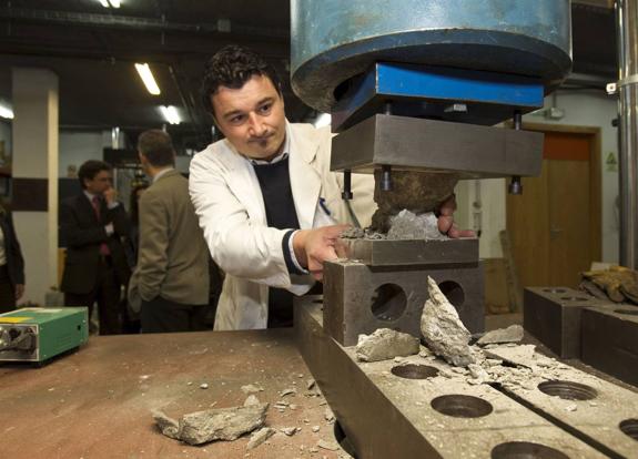 El Laboratorio de Ciencias de los Materiales de la UC (Ladicim) se beneficiará de otra ayuda. 