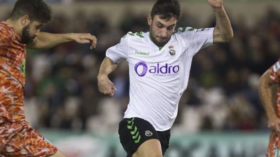 Javi Cobo, en el partido ante el Guijuelo.