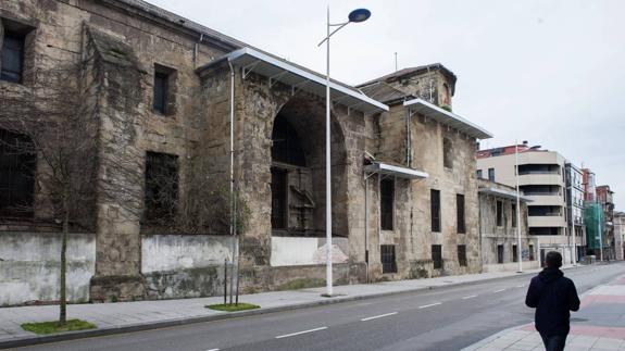 La parcela de Tabacalera de la calle Alta, que acogerá sedes judiciales, es una de las afectadas por la nulidad del Plan General