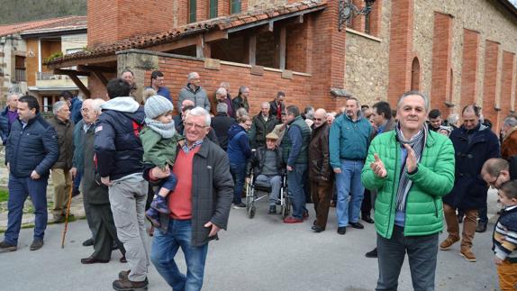 Cerca de un centenar de joyetos se han reunido en Santa Olalla.