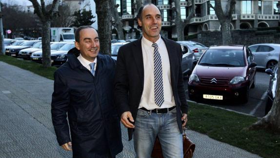 La elección de un nuevo líder evidencia la división en el PP cántabro