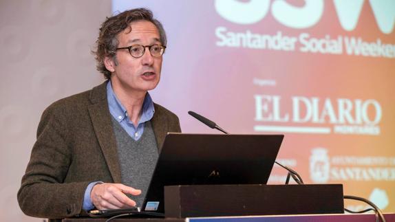 José María Lasalle, durante su ponencia.