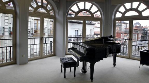 'Los Conciertos de la Academia' vuelven al Casyc UP con un recital de violín y guitarra