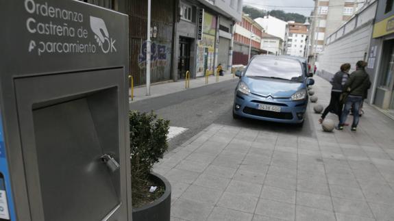 El servicio que regula el aparcamiento está suspendido desde el pasado mes de noviembre. 