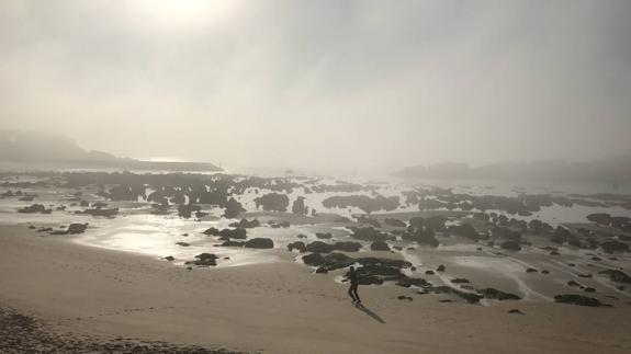 Postales de Santander que ha dejado la niebla de esta mañana.