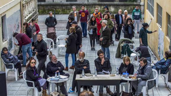 El encuentro de poetas fue una de las actividades celebradas en la mañana de ayer