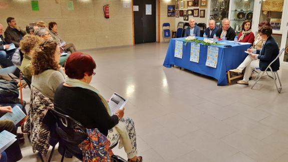 Acto de presentación de las Jornadas Corales en la sede de la agrupación organizadora