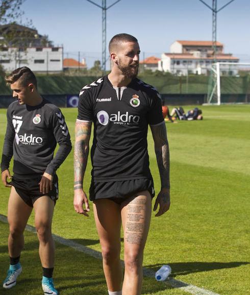 Borja Granero, al término del entrenamniento de ayer en La Albericia