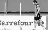 LESIONADO / Toño se retiró por una contractura