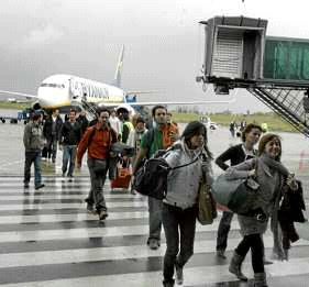 Ryanair ya ha movido 50.000 pasajeros en la ruta Santander-Madrid