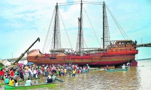 La paz es de madera y flota