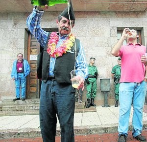 «Julio me ha dicho que el año que viene va a por la docena»