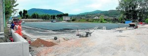 El polémico campo de hierba artificial