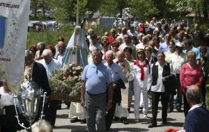 La festividad de La Rosa congregó a más de un millar y medio de peregrinos