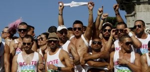 La Gran Vía baila al son del Orgullo Gay
