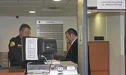 El arquitecto municipal, Francisco Lorenzo Monteagudo, entró como imputado y salió como testigo. ::                             SANE