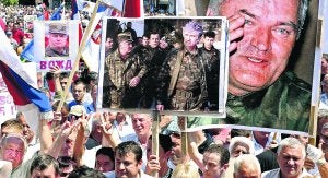 Mladic responderá en La Haya por sus crímenes