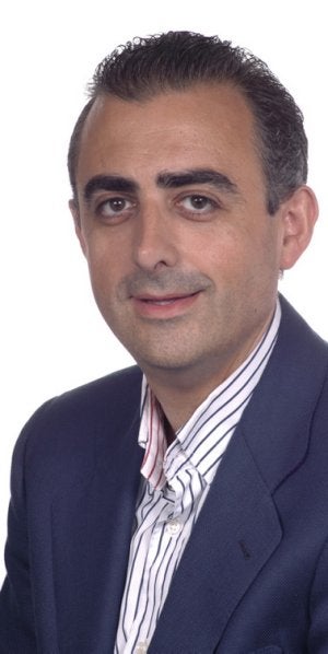 «Quiero hacer de Cantur el motor de Cantabria», dice Media, su nuevo director