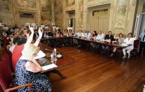 «La mayoría de los acuerdos plenarios que logra la oposición no se cumplen»