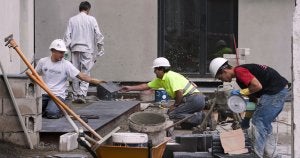 La crisis del ladrillo deja 5.912 parados y cierra 1.344 empresas en Cantabria