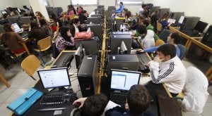 Las tecnologías digitales son cada vez más utilizadas en el campus cántabro. ::
DANI PEDRIZA