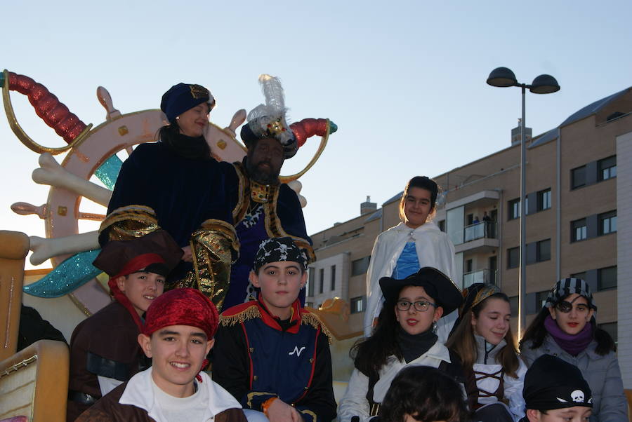 Fotos: Cabalgata de Reyes Magos de Arroyo de la Encomienda
