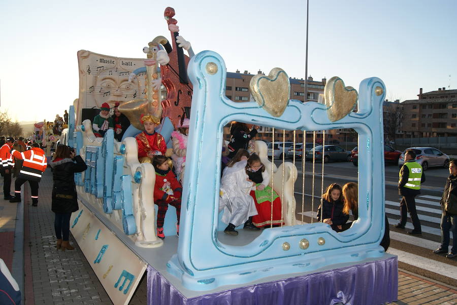 Fotos: Cabalgata de Reyes Magos de Arroyo de la Encomienda