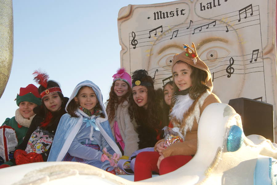 Fotos: Cabalgata de Reyes Magos de Arroyo de la Encomienda