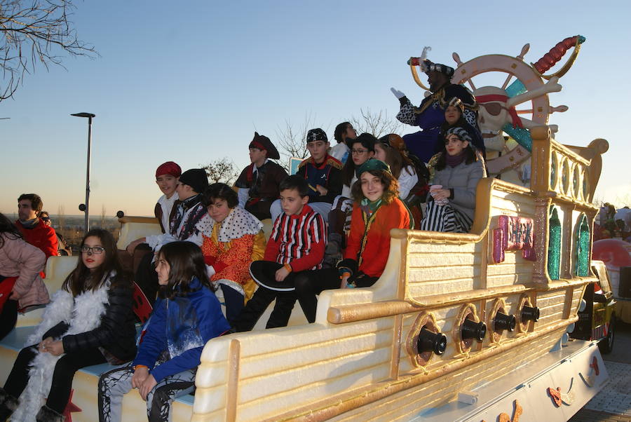 Fotos: Cabalgata de Reyes Magos de Arroyo de la Encomienda