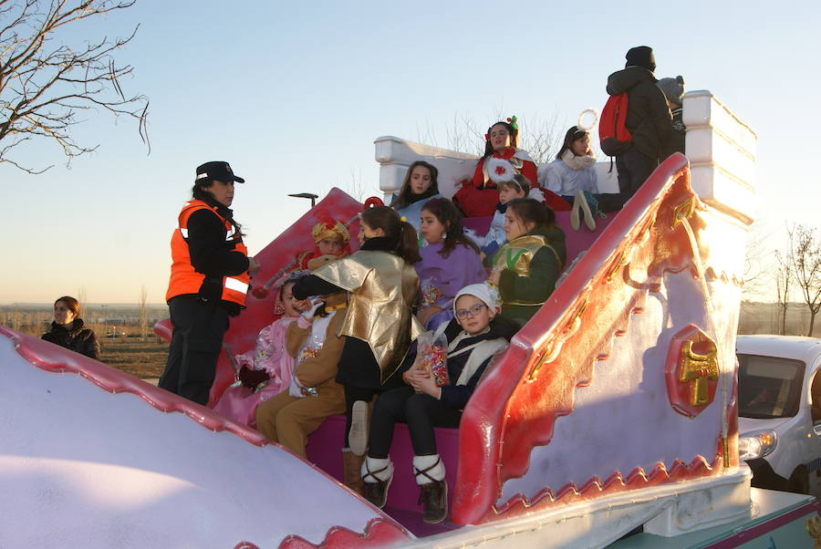 Fotos: Cabalgata de Reyes Magos de Arroyo de la Encomienda
