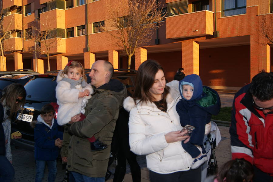 Fotos: Cabalgata de Reyes Magos de Arroyo de la Encomienda