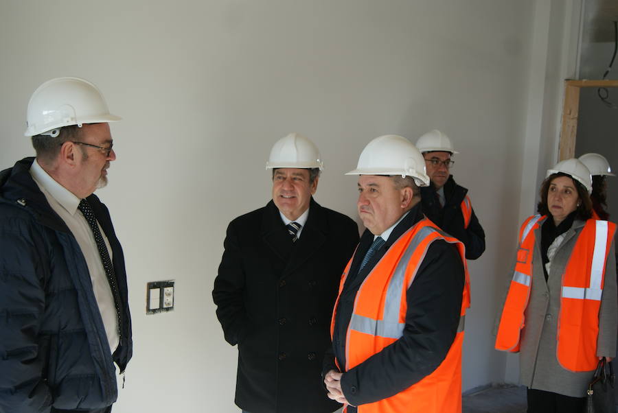 Fotos: Visita obras nuevo instituto de Arroyo