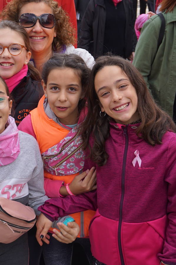 Fotos: VIII Marcha Solidaria contra el Cáncer de Arroyo de la Encomienda