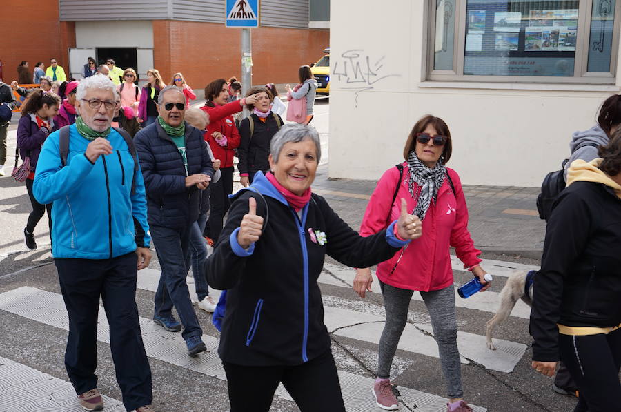 Fotos: VIII Marcha Solidaria contra el Cáncer de Arroyo de la Encomienda