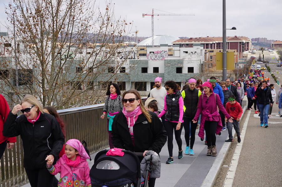 Fotos: VIII Marcha Solidaria contra el Cáncer de Arroyo de la Encomienda