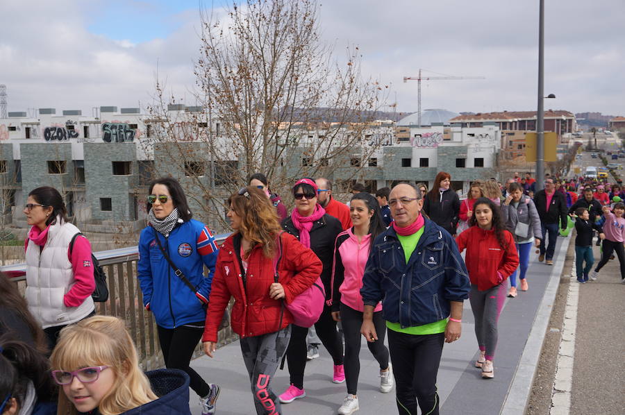 Fotos: VIII Marcha Solidaria contra el Cáncer de Arroyo de la Encomienda