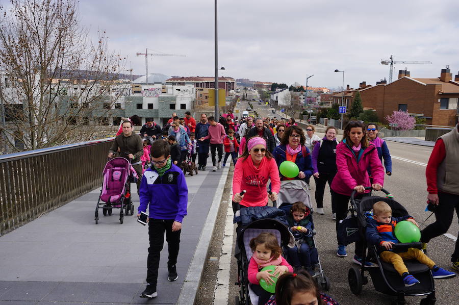 Fotos: VIII Marcha Solidaria contra el Cáncer de Arroyo de la Encomienda