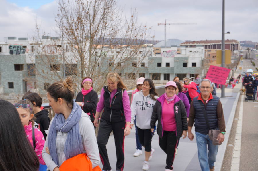 Fotos: VIII Marcha Solidaria contra el Cáncer de Arroyo de la Encomienda