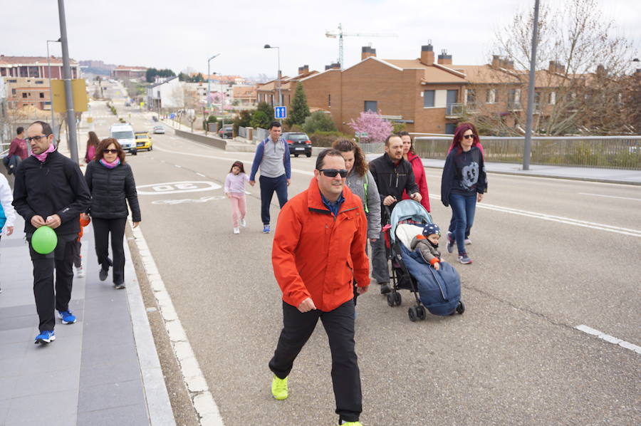 Fotos: VIII Marcha Solidaria contra el Cáncer de Arroyo de la Encomienda