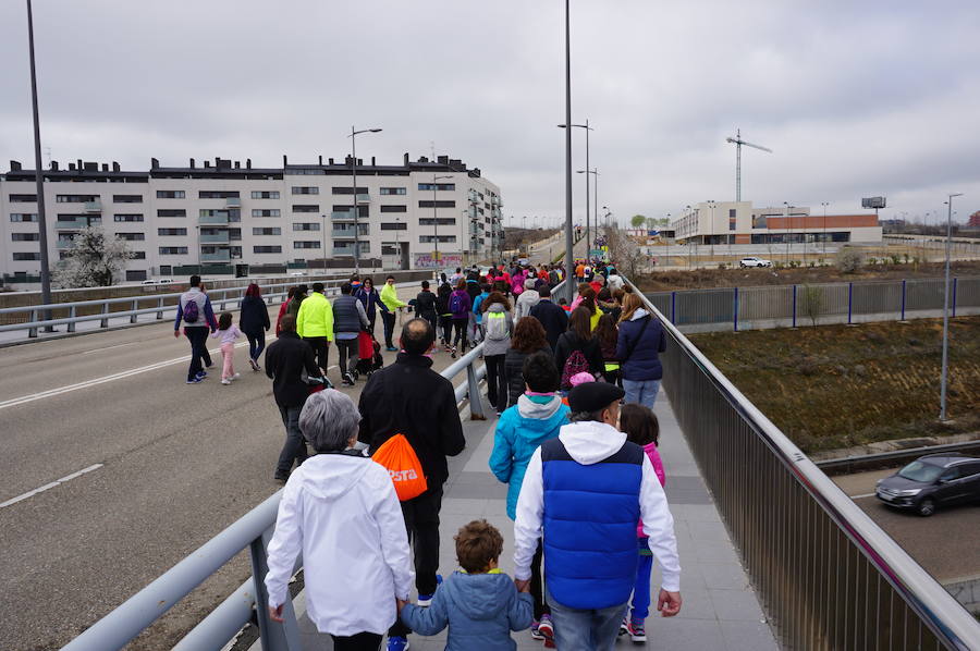 Fotos: VIII Marcha Solidaria contra el Cáncer de Arroyo de la Encomienda