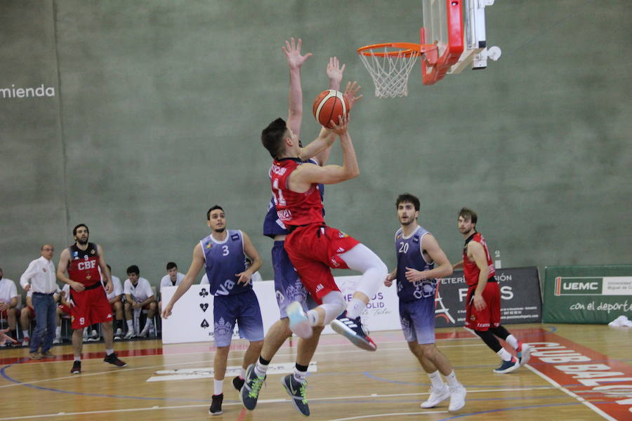 Fotos: Partido CB La Flecha- UVA derbi local baloncesto Liga EBA