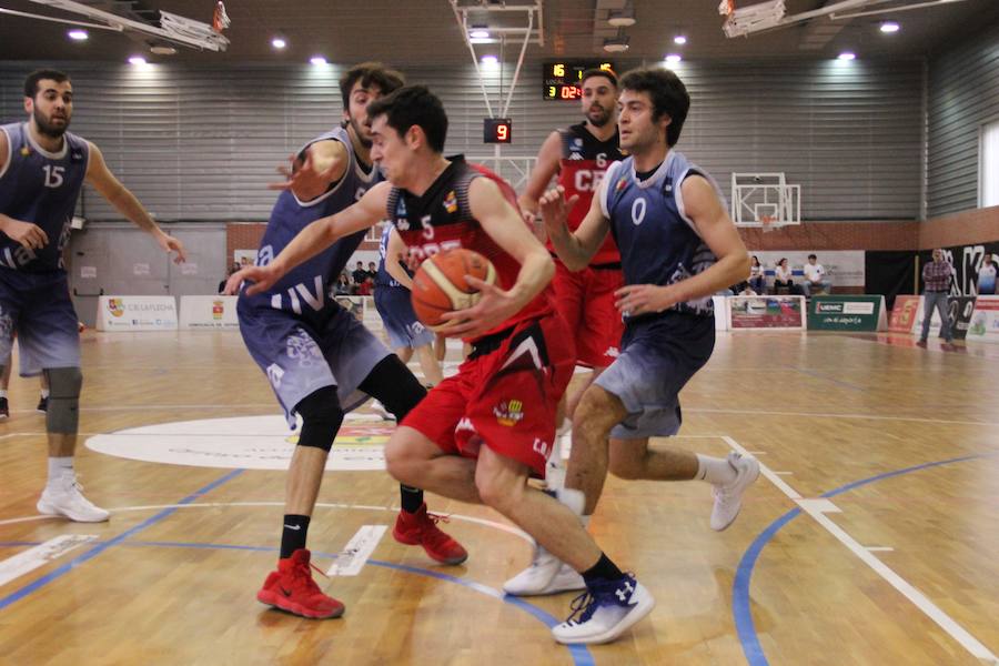 Fotos: Partido CB La Flecha- UVA derbi local baloncesto Liga EBA