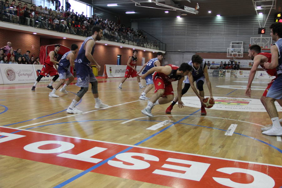Fotos: Partido CB La Flecha- UVA derbi local baloncesto Liga EBA