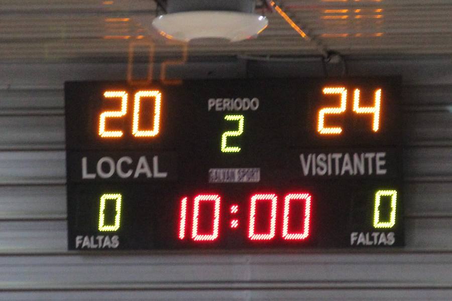 Fotos: Partido CB La Flecha- UVA derbi local baloncesto Liga EBA